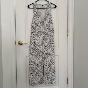 Linen floral maxi dress